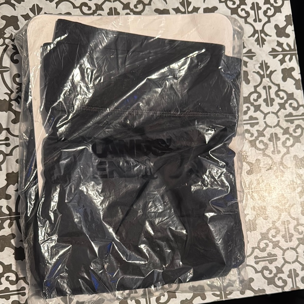 BNIB Lands End women’s S Thermal leggings - black, stretchy